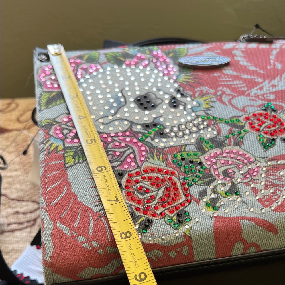 #1025+ Ed Hardy Pink and Gray Skull Tote Bag & Wallet - Picture 6 of 13